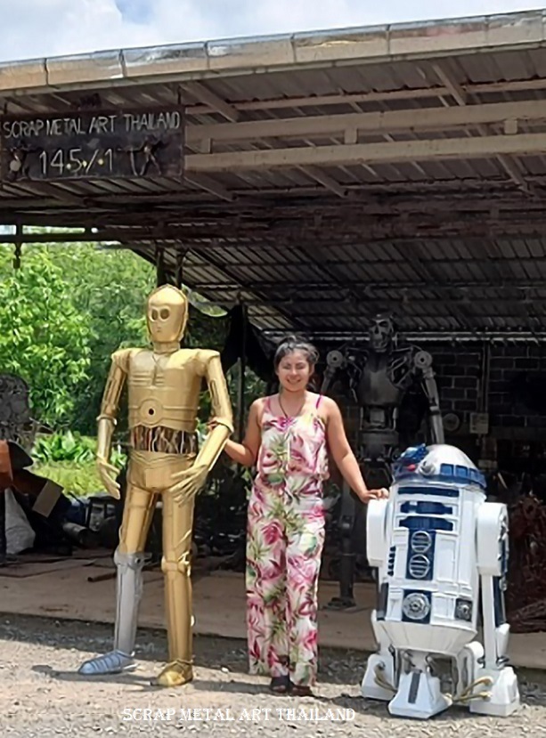 C3PO and R2D2 Star Wars statues, life size metal movie art made in Thailand