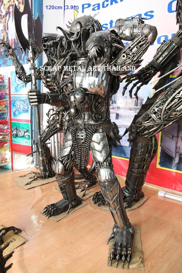 Predator statue Figure Life Size scrap Metal Sculpture for sale