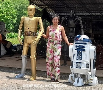 C3PO and R2D2 Star Wars statues, life size metal movie art made in Thailand